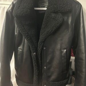 Levi's Women's Black Sherpa Bomber Jacket